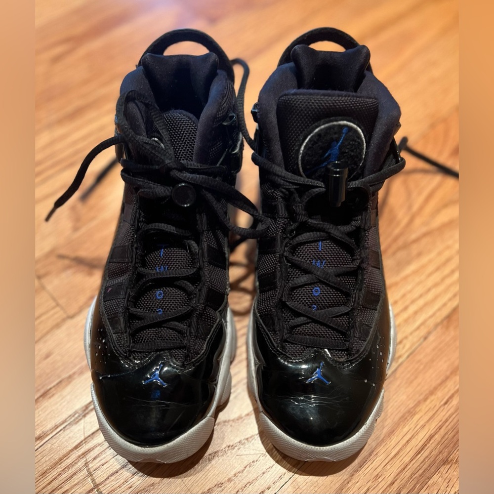 Boys Nike Air Jordan 6 Rings Space Jam Shoes Size 4
